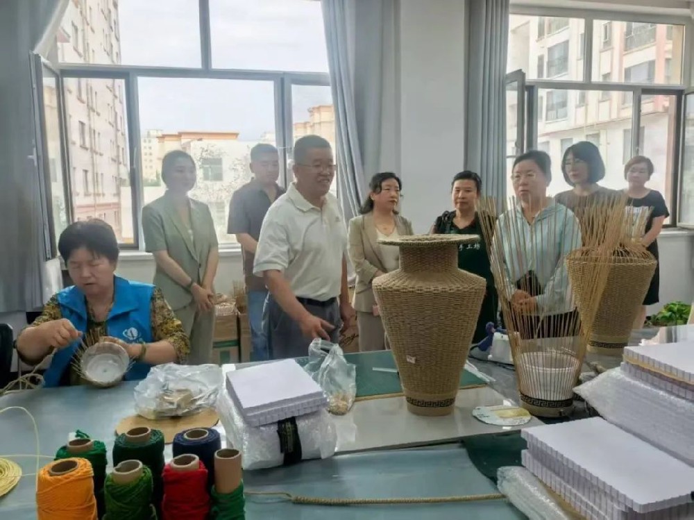 省残联调研酒泉市残疾人教育就业工作